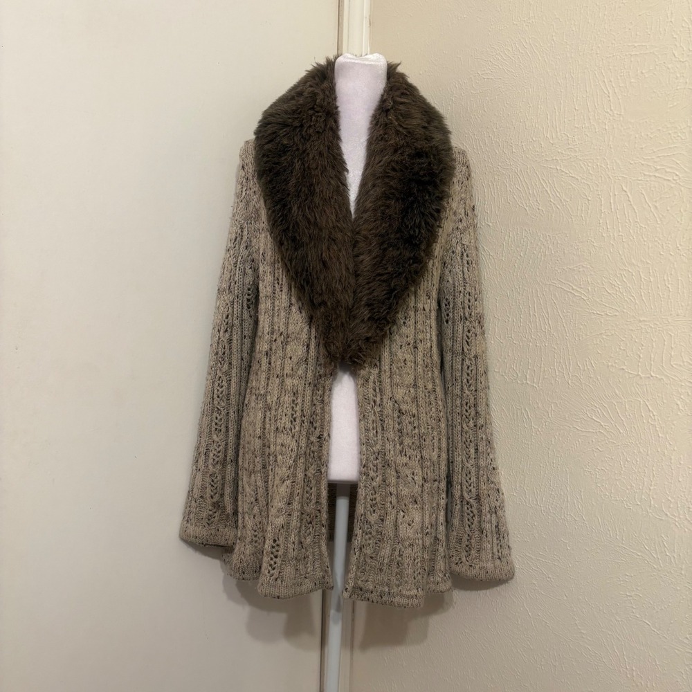 Vintage 60s 70s Hand Loomed Faux Fur Wide Collar Cable Knit Cardigan Tan Brown L